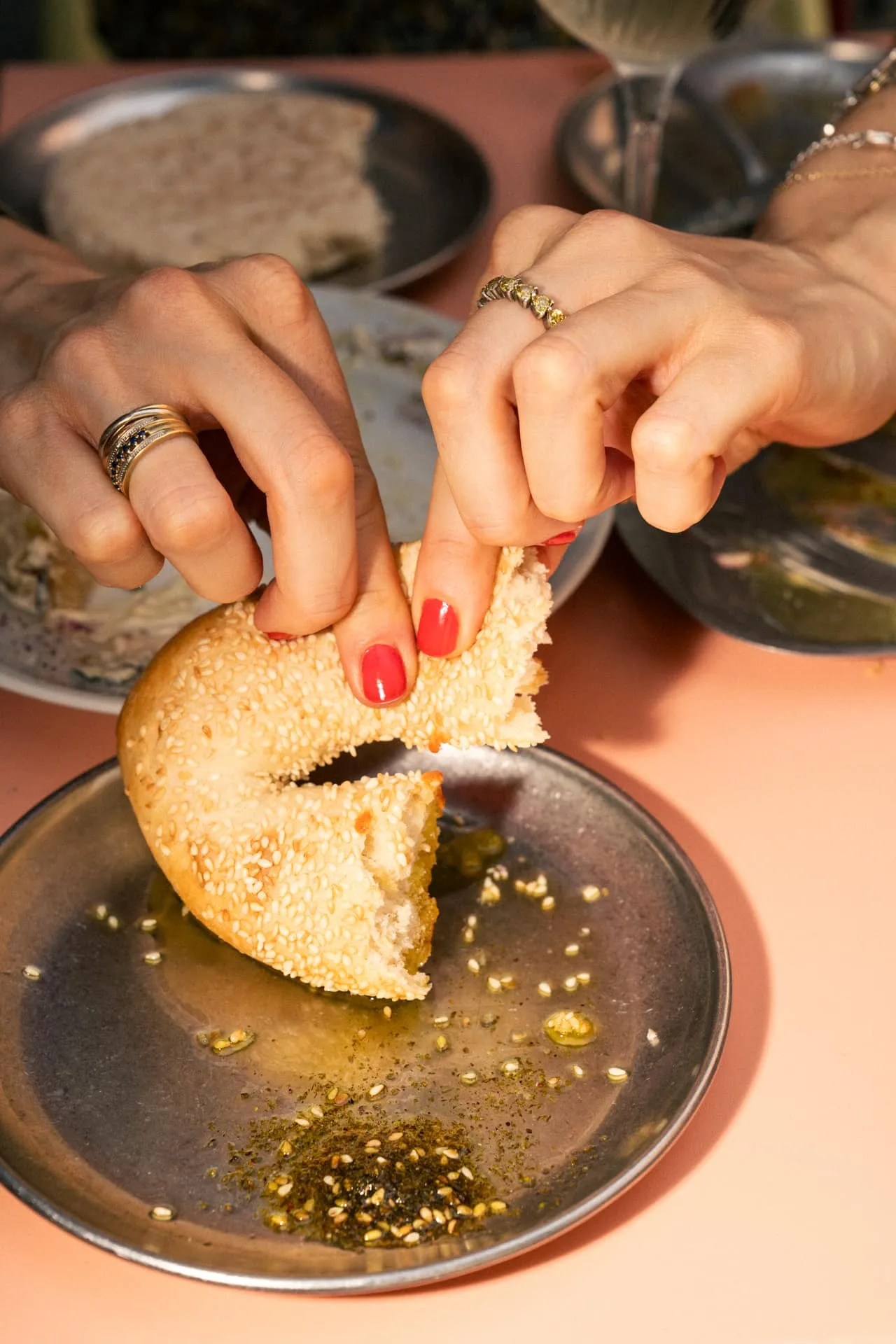 On rompt le bagel Jérusalem, huile d'olive et za'atar